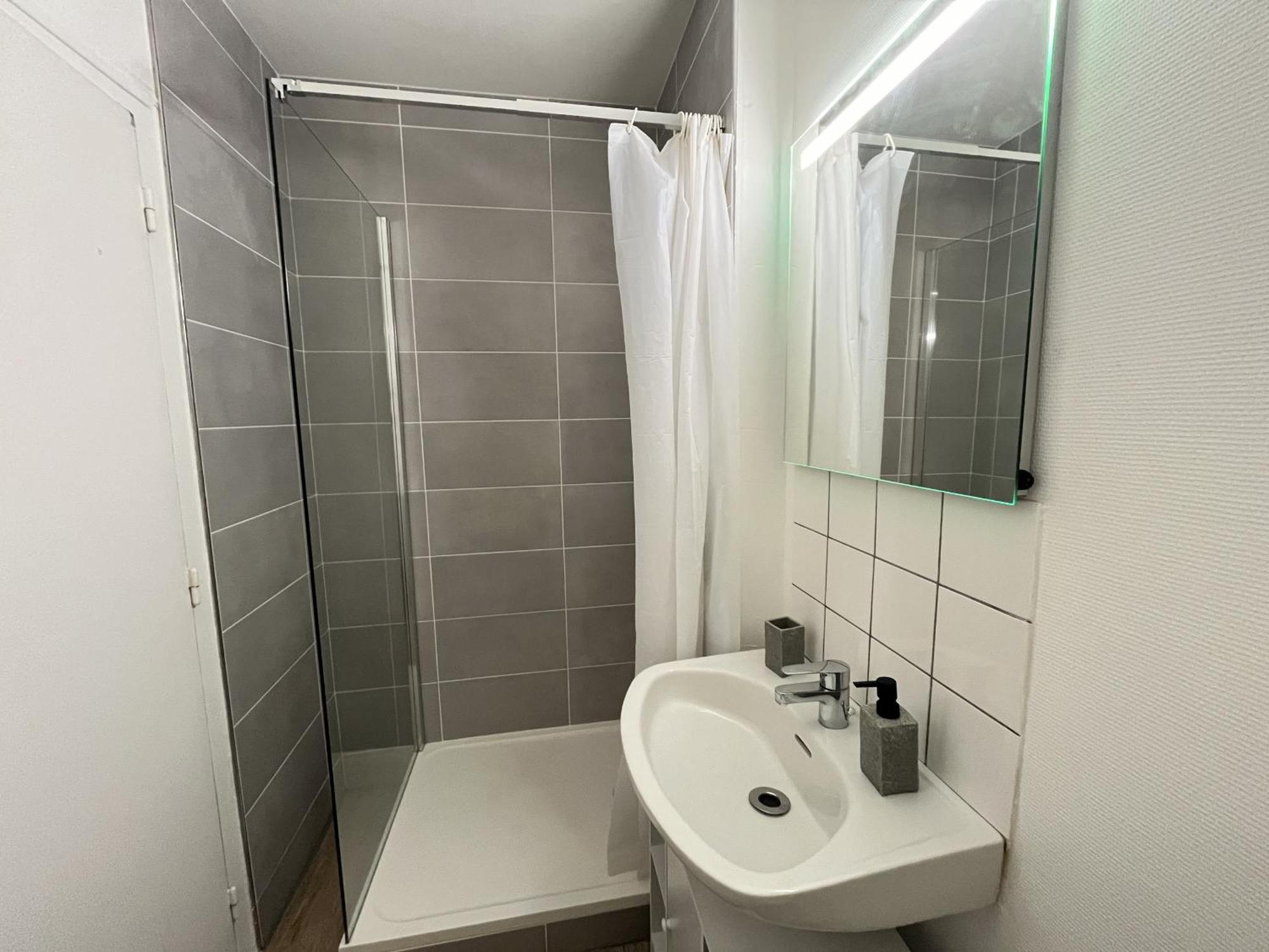 Appartement La Loge - - Centre - 2 Pers *
